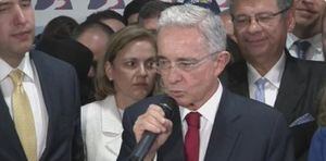 ¿Respaldo o regaño? Uribe admitió que el gobierno Duque está en deuda, pero...