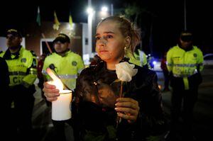 Colombia: La Policía eleva a 21 la cifra de muertos en atentado