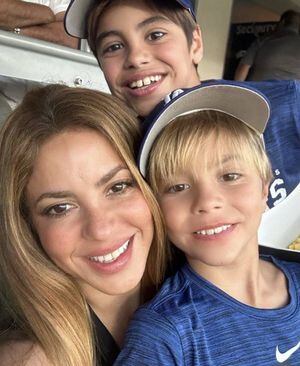¡Shakira no para!: ahora enternece y saca aplausos cantando ranchera junto a sus hijos