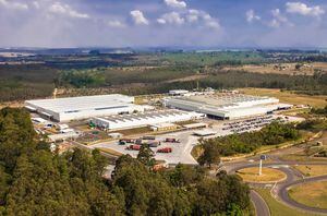 Fábrica de motores da Volkswagen em São Carlos retoma atividades nesta terça-feira (26)