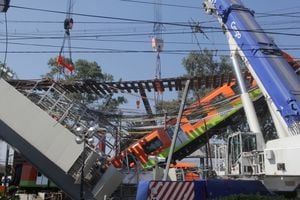 Suman 24 muertos tras colapso en Línea 12 del Metro