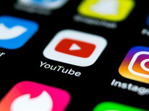 YouTube publicará anuncios en videos de pequeños creadores sin pagarles