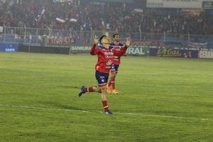 VIDEO. Xelajú gana su primer partido con golazo del salvadoreño David Rugamas