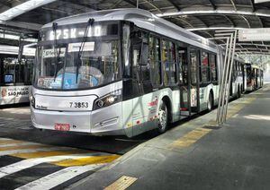SPTrans vai multar empresas que atrasaram circulação dos ônibus por conta de protestos