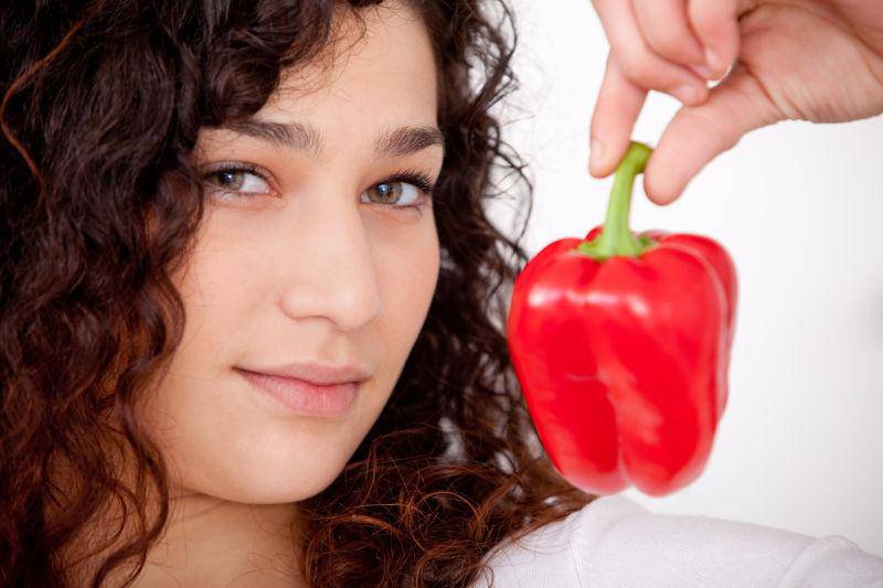 El pimentón es uin alimento beneficioso para personas que sufren hipertensión.
