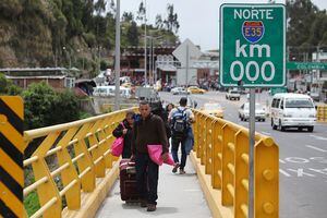 ¿Se mantendrá cerrada la frontera con Colombia tras fin del estado de excepción?