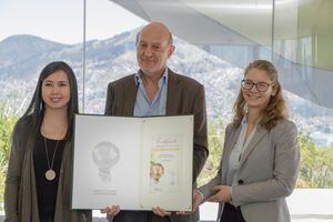 Uribe &amp; Schwarzkopf recibió el premio ambiental "Energy Globe Awards"