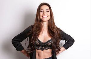 Revelan foto de protagonista de "Pa'quererte" en su adolescencia
