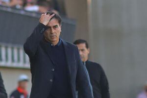 Y pudo ser mayor: Gustavo Quinteros ya tiene sanción por sus críticas al arbitraje