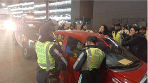 Mujeres agentes de tránsito, fueron agredidas al norte de Quito