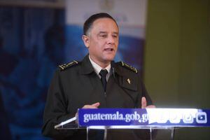 Ministerio de la Defensa entrega a Contraloría el informe sobre aviones Pampa III