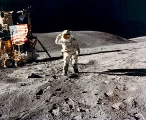On the Moon there is an abandoned photograph and a hidden message: this is the curious reason