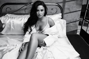 Demi Lovato ya está despierta y famosos le envían apoyo a través de redes sociales