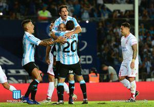 El Racing de los chilenos sigue firme en su camino al título de la Superliga de Argentina