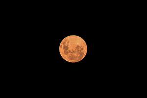 Superluna rosa: las mejores imágenes que dejó el fenómeno en diferentes puntos de Chile